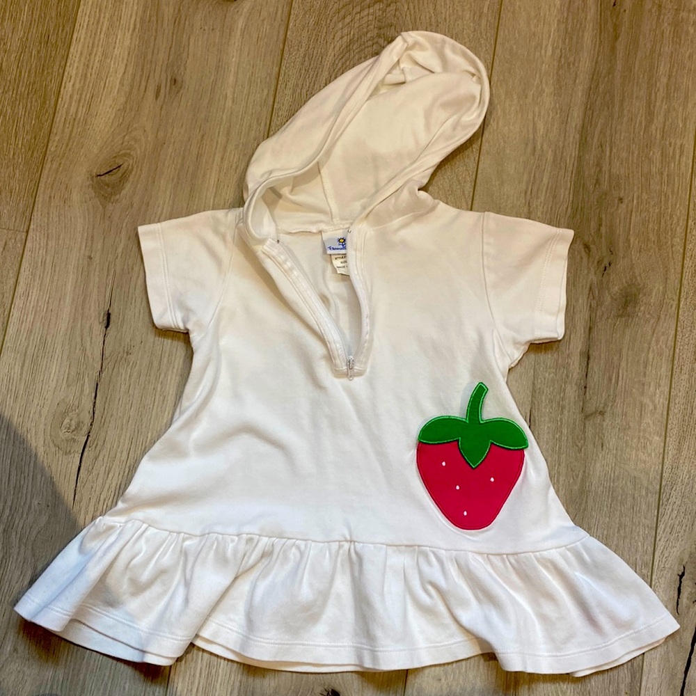 FLORENCE EISEMAN
Girl's Solid Cotton Hooded Coverup